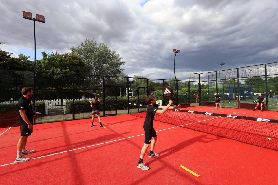 SmashPadel-Bicester-Outside.jpeg